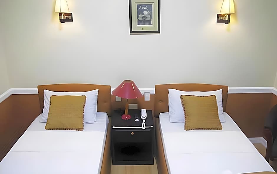 Catanduanes Midtown Inn