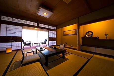 Japanese-Style Deluxe Room - Non-Smoking