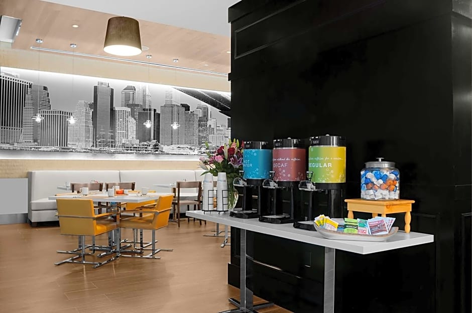 Hilton Garden Inn Times Square Central