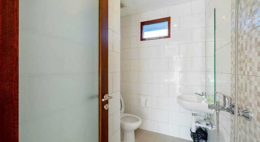 Dharma Guest House Seminyak RedPartner