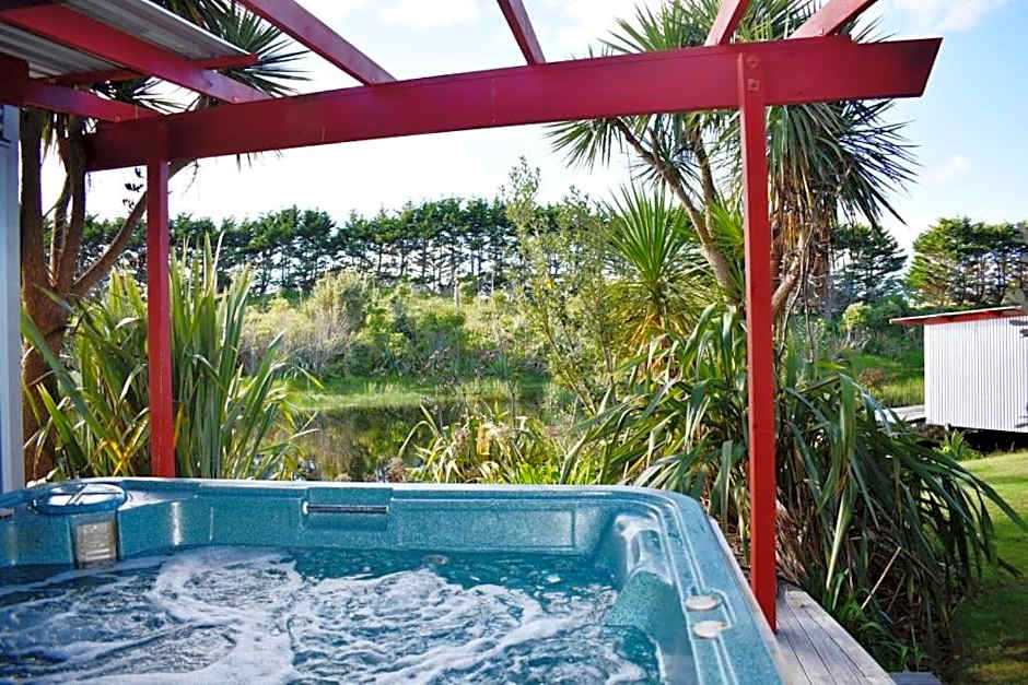 The Lakes - Kai Iwi Lakes Exclusive Retreat
