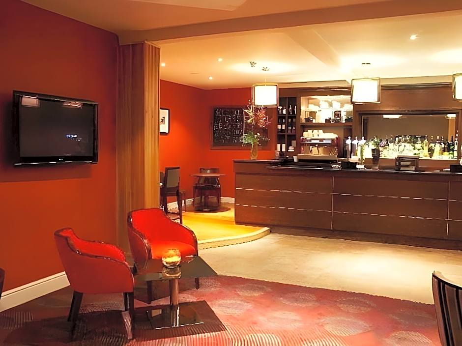Manchester Airport Stanley Hotel by Belvilla