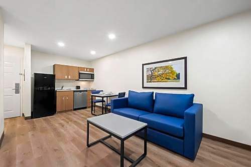 MainStay Suites Raleigh North