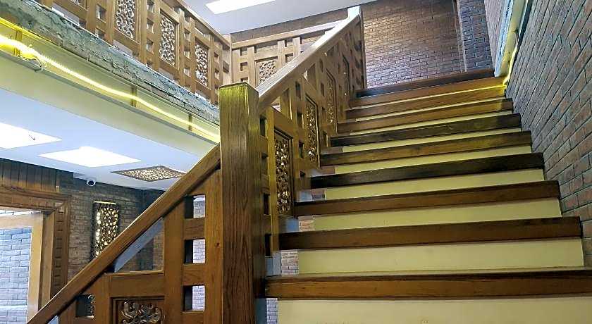 Northern Breeze Guest House