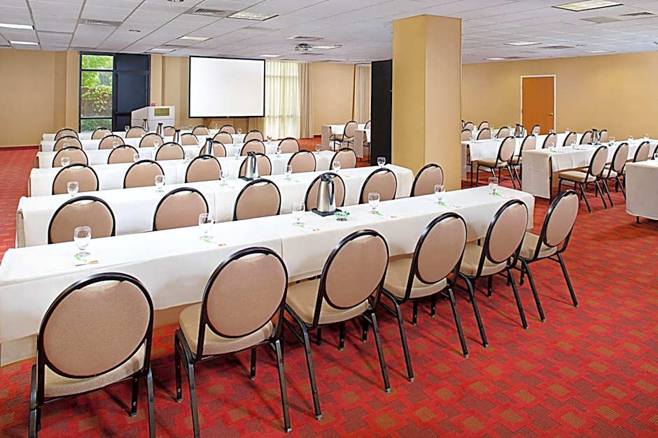 Courtyard by Marriott Sacramento Midtown