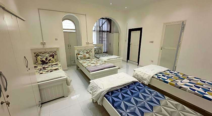 International-Abu Dhabi Hostel Villa