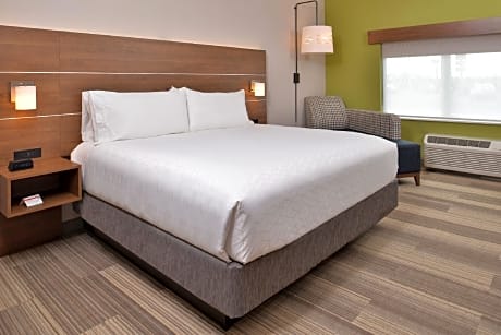 Standard King Room with Extra Space