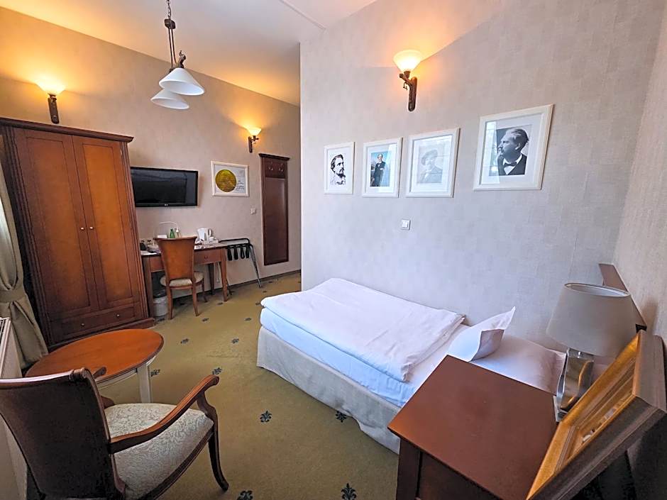 Versant Hotel & Spa