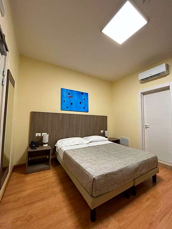 55 Aira Hotel