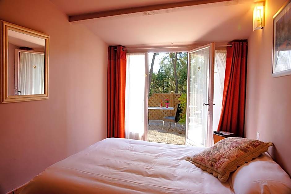 Hotel Le Mas des Ecureuils