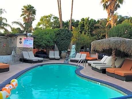 Sea Mountain Nude Resort & Spa Hotel - Adults Only