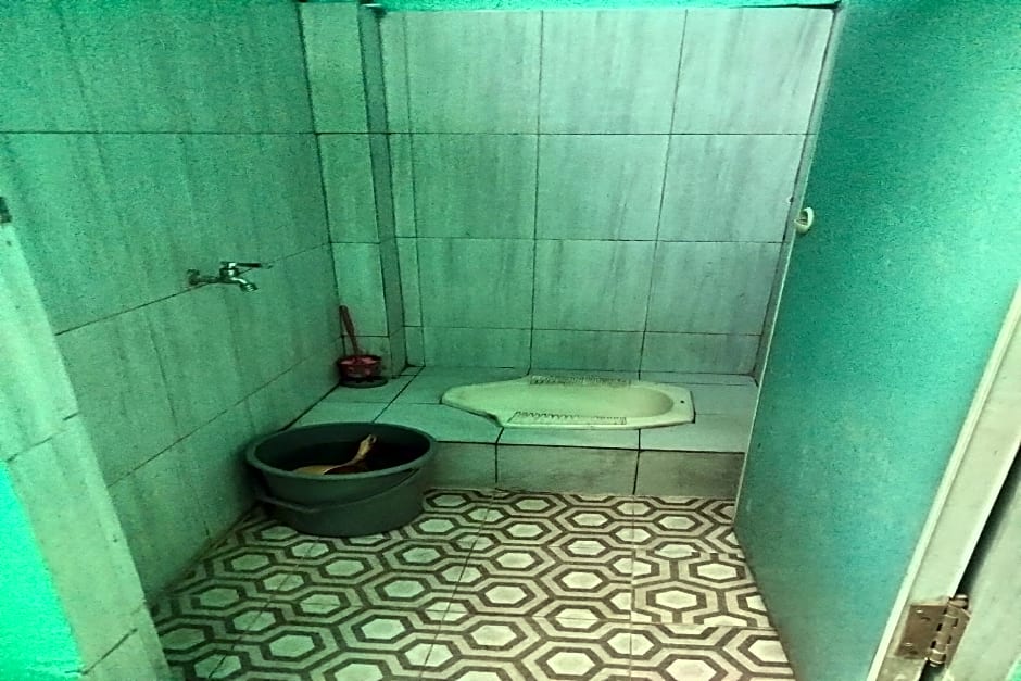 Hotel O Nany Asoka Syariah Near Anyong Cafe Studio