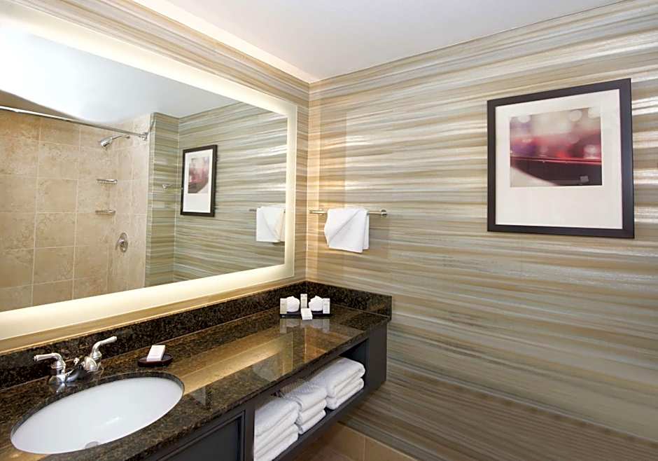 Embassy Suites by Hilton Walnut Creek