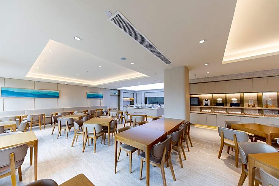 Hanting Hotel Rizhao Railway Station                                                      