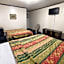 Capri Motel By OYO Elwood, Wathena