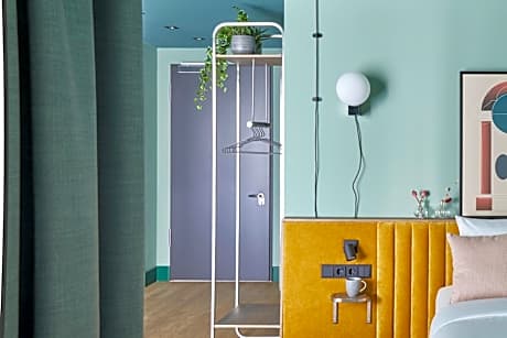 One Bedroom Open Plan Suite