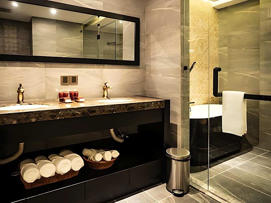Kk Times Square Hotel