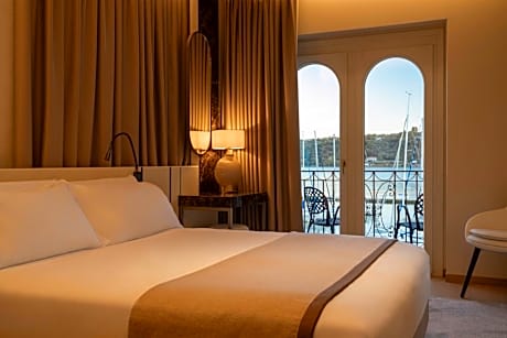 Superior Double Room with Lake View