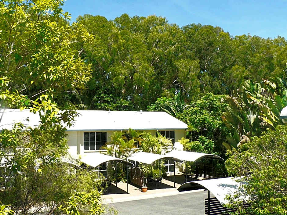 Mango Tree Holiday Apartments