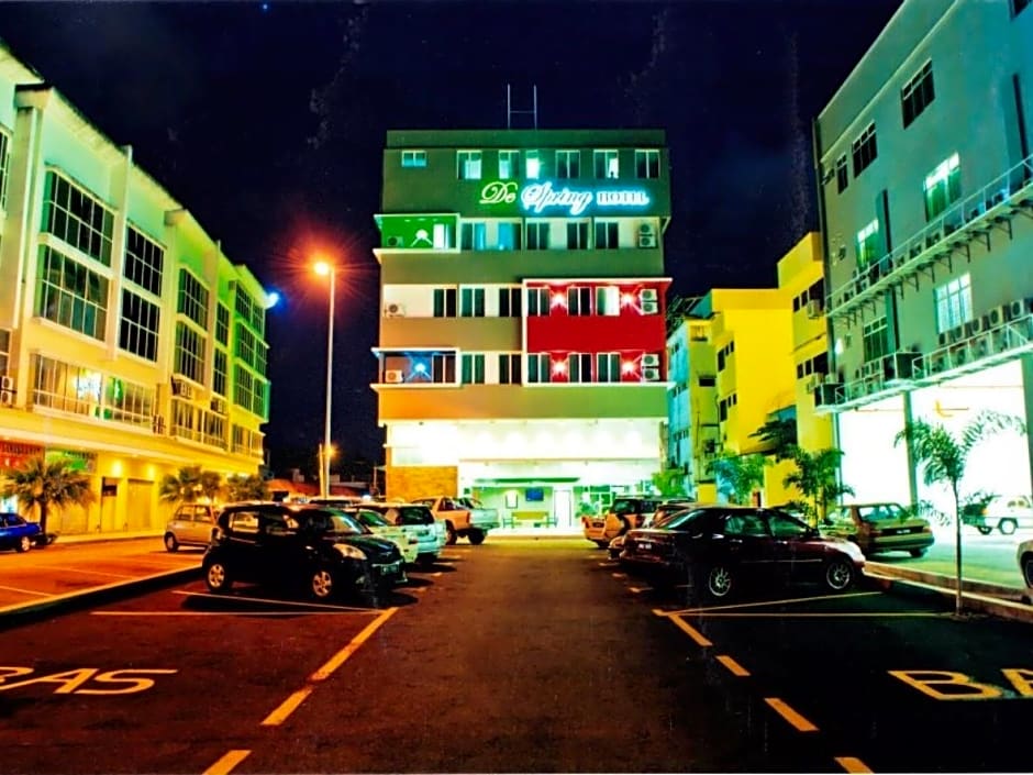 De Spring Hotel