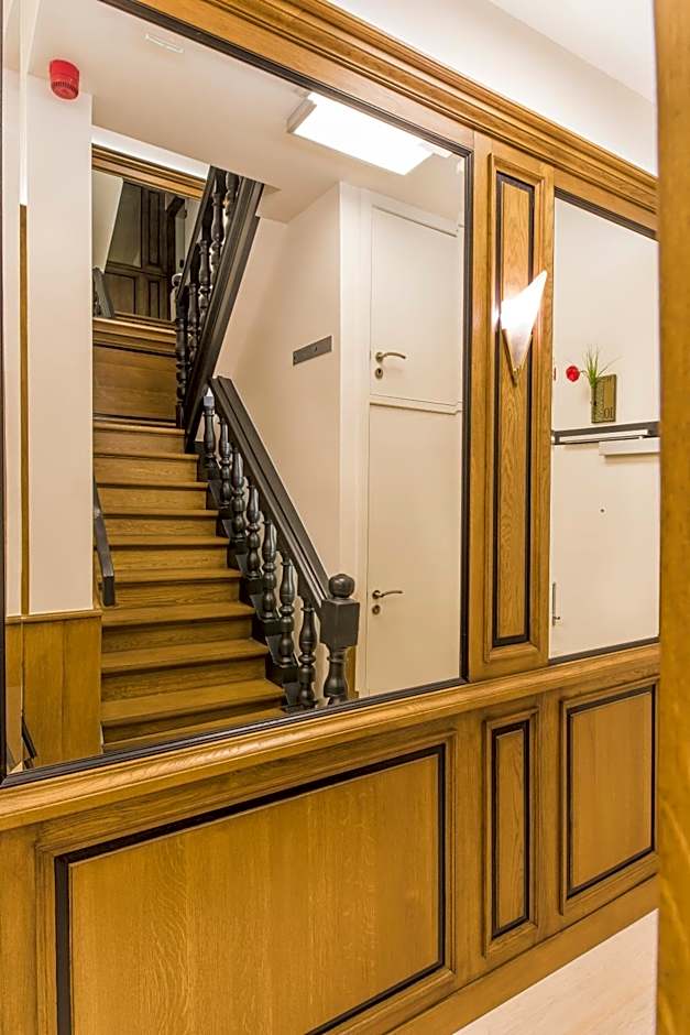 Hotel Agora Brussels Grand Place