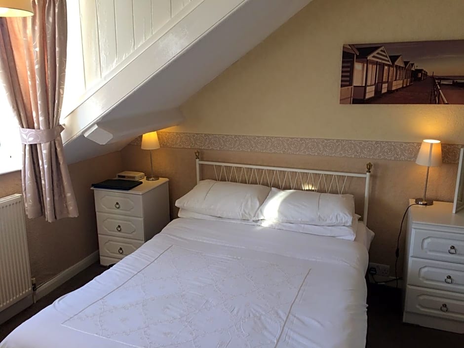 The Whiteley – Scarborough