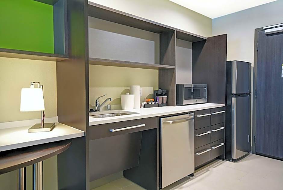 Home2 Suites by Hilton Beloit, WI