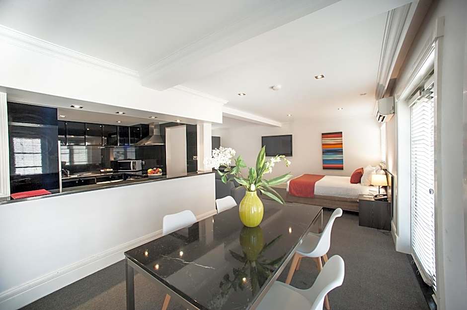 Ramada Hotel & Suites Sydney Cabramatta