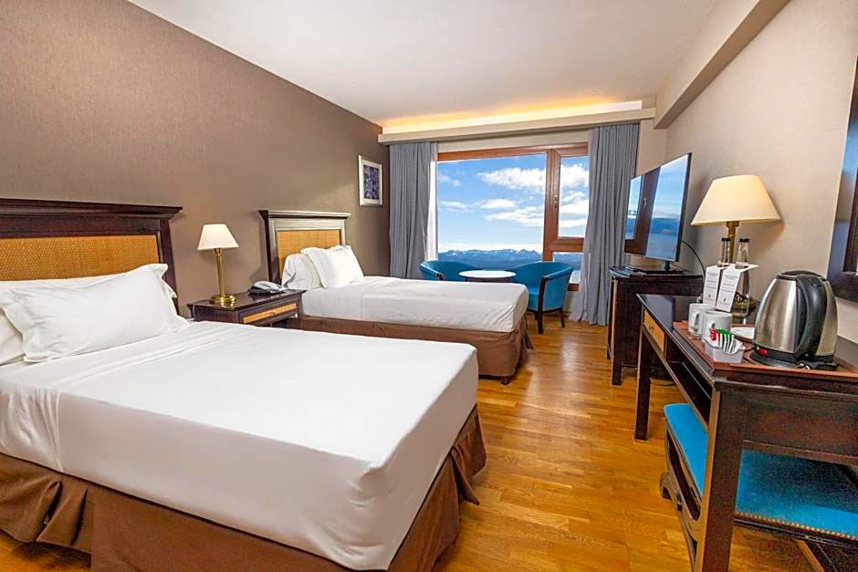 Cacique Inacayal Lake Hotel & Spa