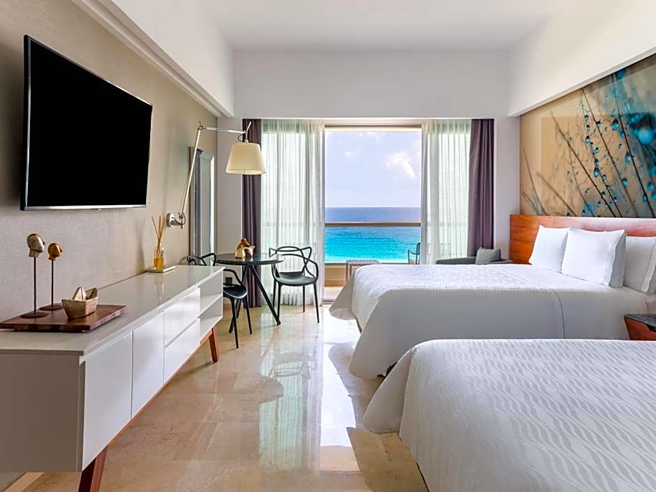 Photo 1 of 6 of Premium 2 Double Beds, Ocean front