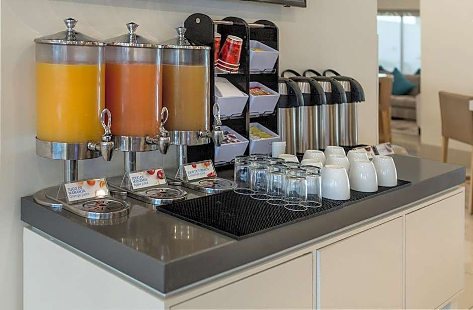 Holiday Inn Express & Suites Silao Aeropuerto Terminal By IHG