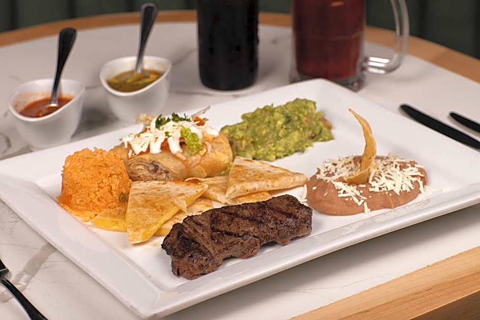 Hotel Pueblo Amigo