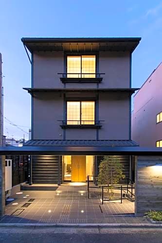 Hotel Ethnography - Higashiyama Sanjo Bettei