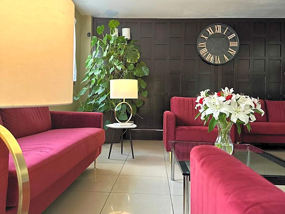 Kensington Court Hotel