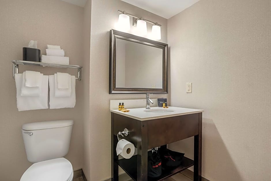 Best Western Plus St. Christopher Hotel