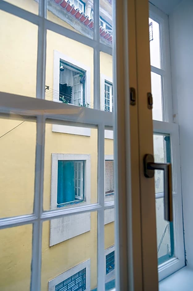 Change The World Hostels - Coimbra - Almedina