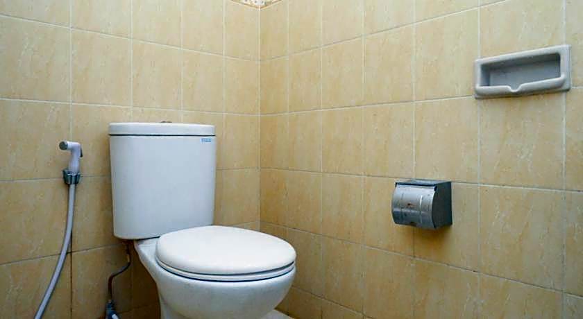 RedDoorz @ Hotel Sartika Yogyakarta