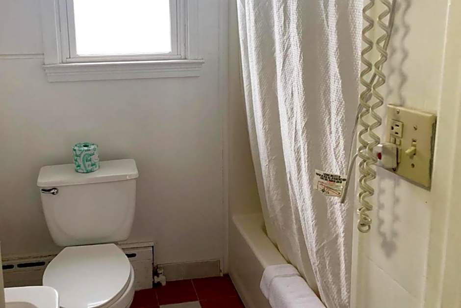 OYO Hotel Starlite Seneca Falls