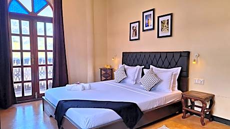 Rumaisa Hotel