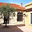 Logis Hotel Le Clos Des Oliviers