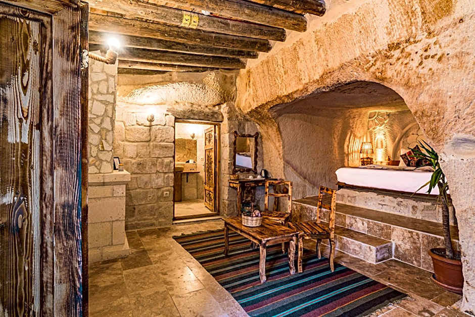 Cappadocia Ennar Cave Swimming Pool Hot & SPA