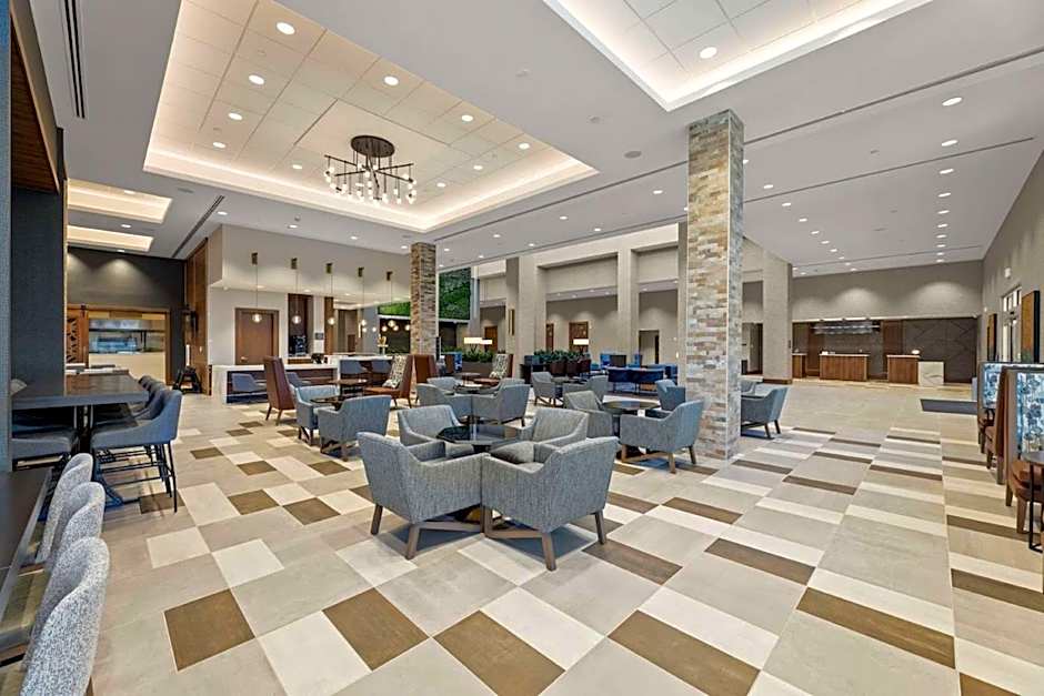 Embassy Suites by Hilton Irving Las Colinas