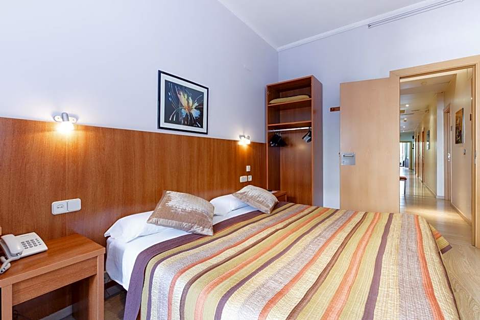 Ciudad Condal Hostal - Paseo de Gracia