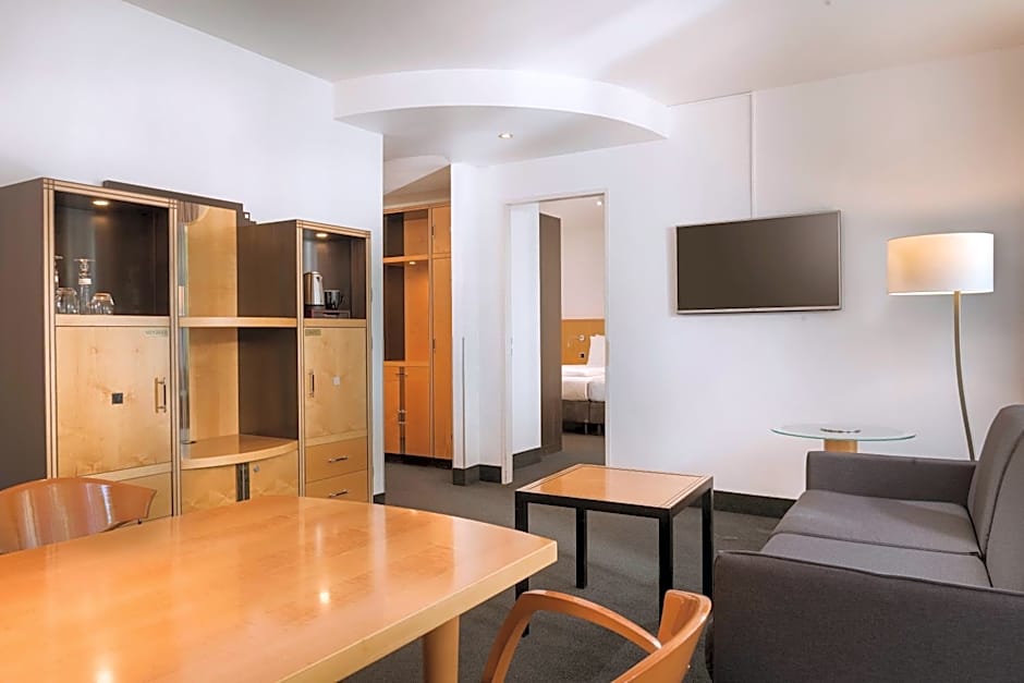 Photo 1 of 12 of Suite