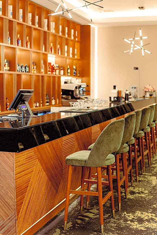 Hotel Alexandrion Experience