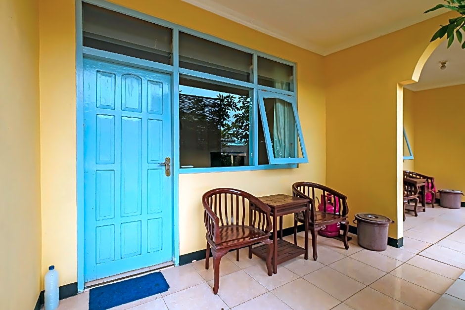 OYO 92482 Hotel Permata 1