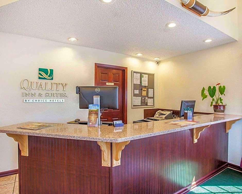 Quality Inn & Suites Toppenish - Yakima Valley