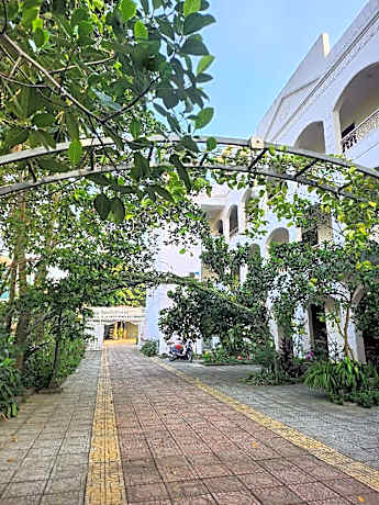 Đinh Gia Palace Hotel
