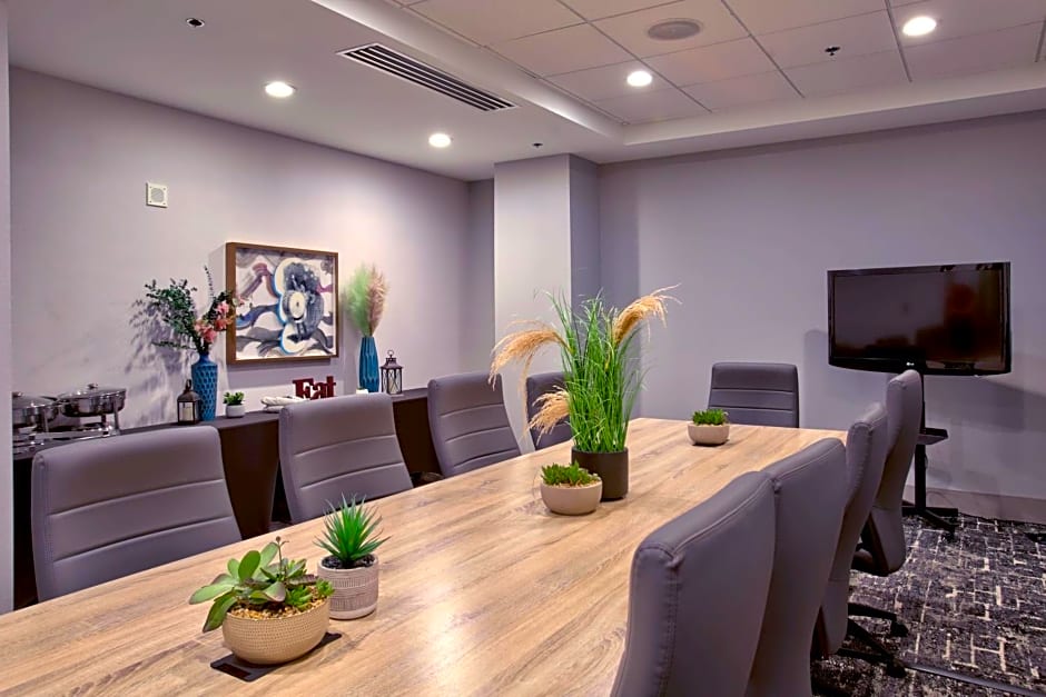 Hotel Indigo New Orleans French Quarter By IHG