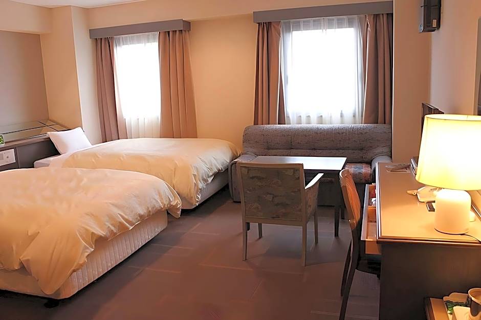 Hotel Crown Hills Takaoka